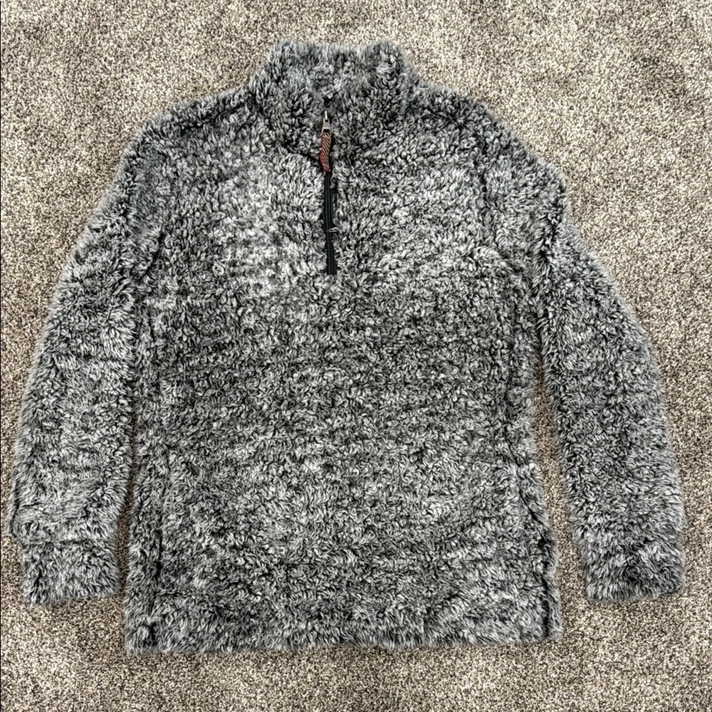 Soft Fluffy 1/4 Zip Pullover ~ Women’s Size Small